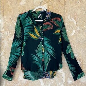 Women’s Long Sleeve Button Down Blouse